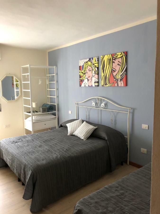 Irides Rooms A Un Passo Dai Parchi Divertimento Lazise Buitenkant foto