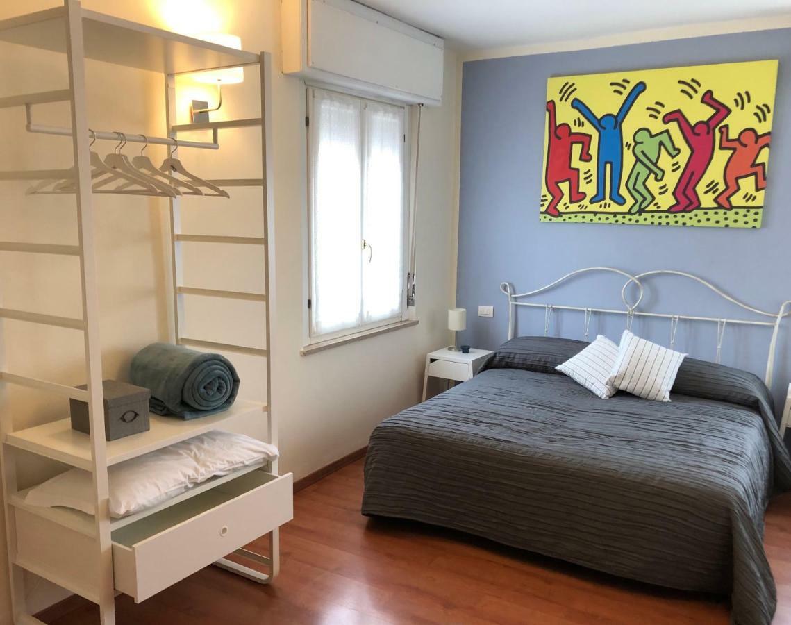 Irides Rooms A Un Passo Dai Parchi Divertimento Lazise Buitenkant foto